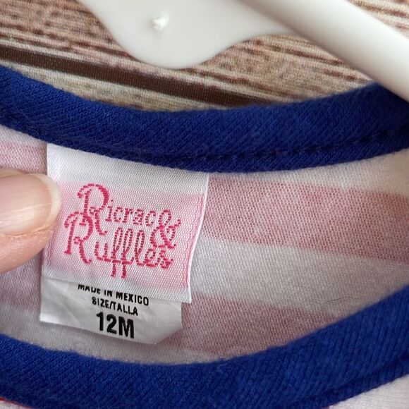 RICRAC & RUFFLES APPLIQUED NUTCRACKER‎ ROMPER IN RED AND WHITE STRIPES - Picture 5 of 7